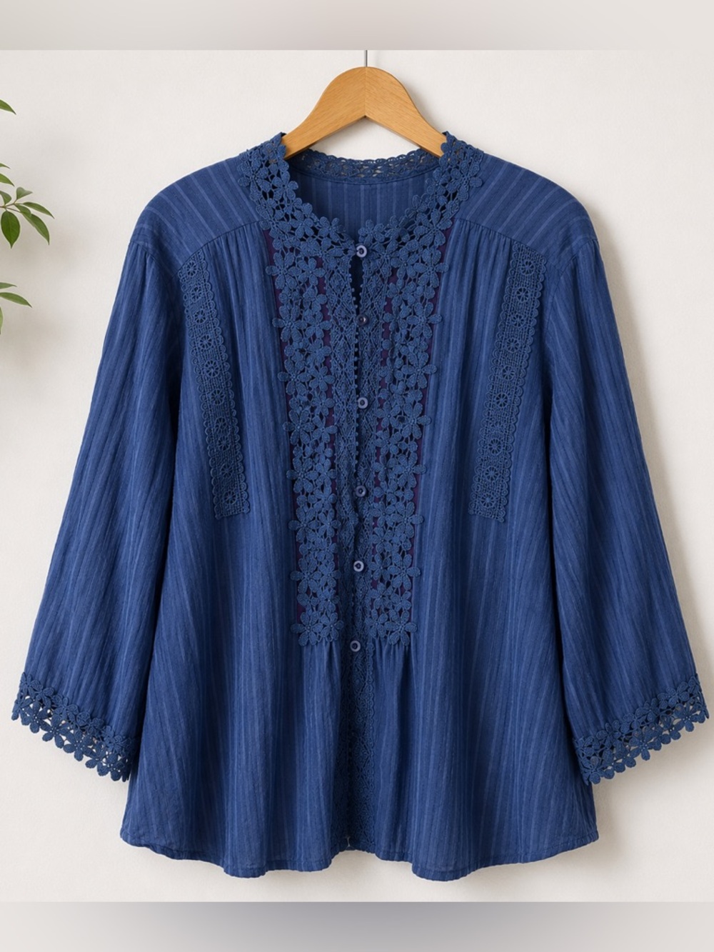 Navy Blue Boho Crochet Lace Pintuck Peasant Blouse Women’s Large Cottagecore